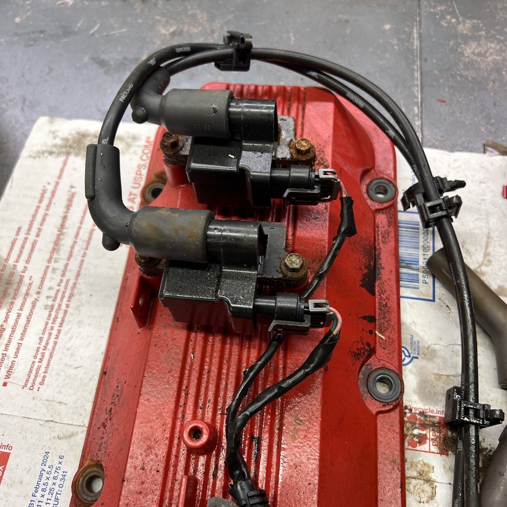 Volvo penta 8.1 Gi valve covers