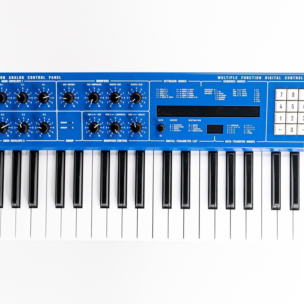 Behringer Wave Hybrid Wavetable Synthesizer – 49-Key Analog Hybrid Synth