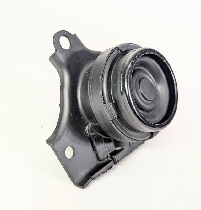 Genuine Honda Element Side Engine Mount 50821-SCV-A03