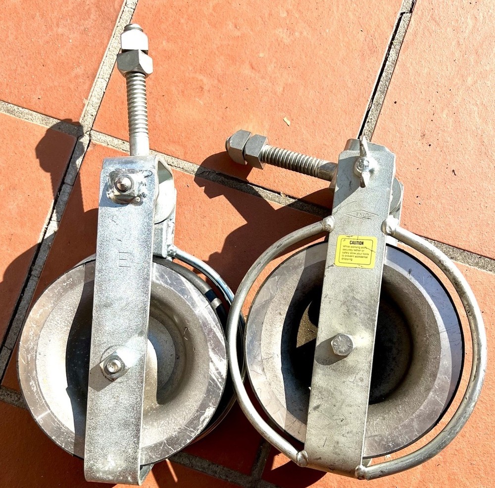 TWO (2) NEW GMP 74055 CABLE BLOCK ASSEMBLIES MODEL "E" WITH HALOS