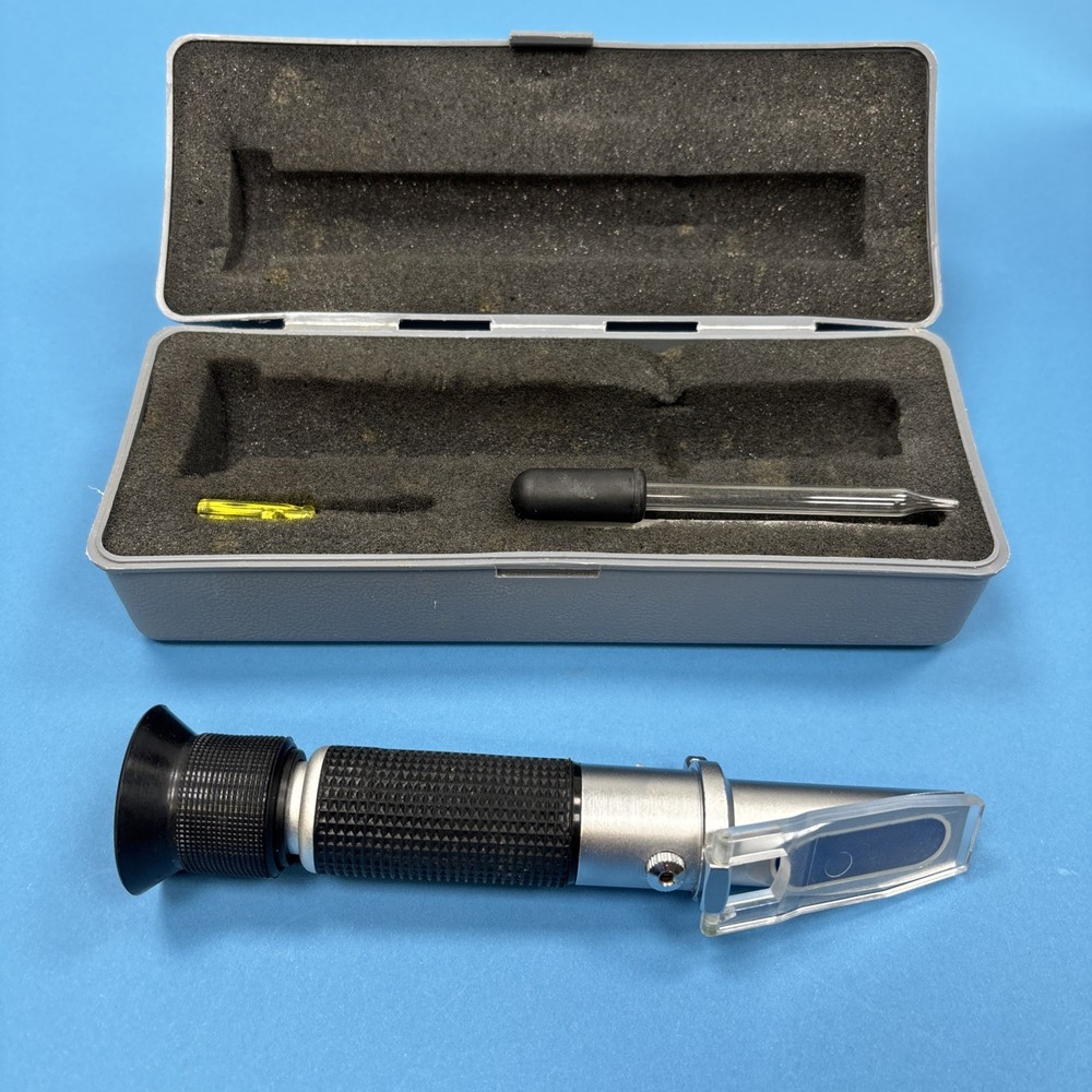 Sugar/Brix Refractometer 0-32% Model 300001