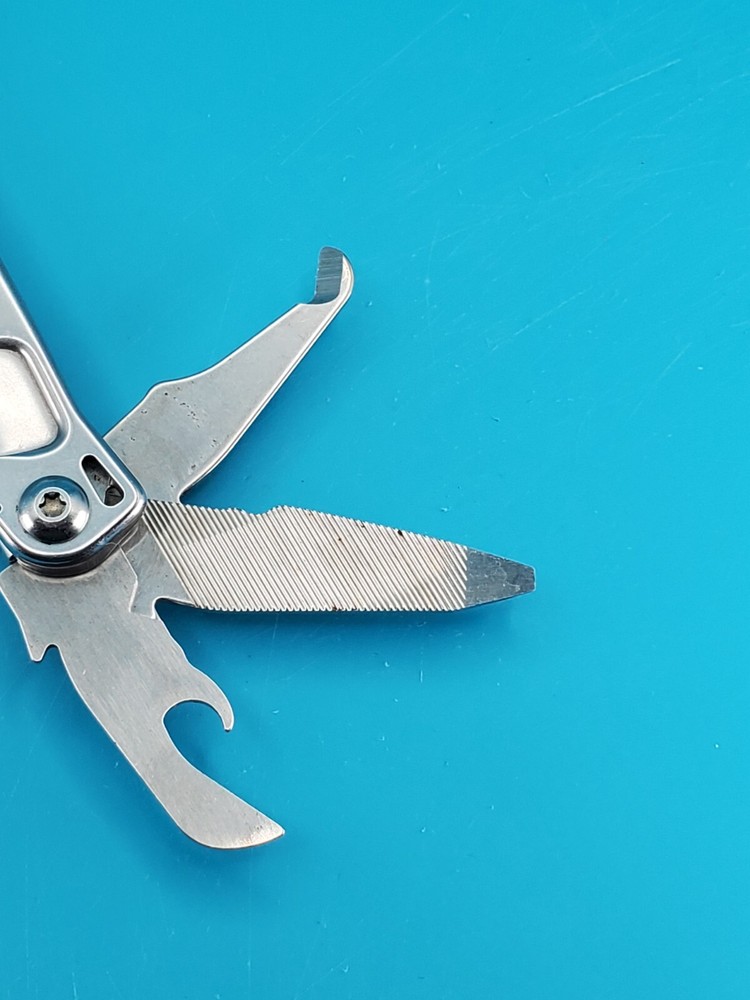 Leatherman Rev 3.8" Multi-Tool, Stainless!