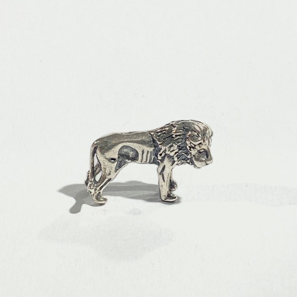 vintage solid silver lion micro miniature , hallmarked italian figurine