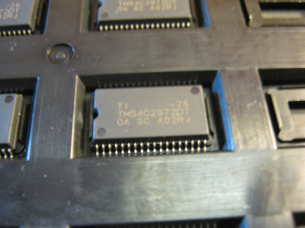 TMS4C2972DT-25 NOS from Texas Instruments