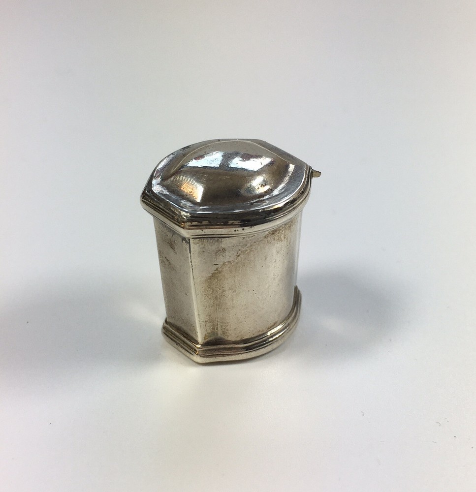 Antique Georgian Solid Silver Pill Box Unusual Design 3cm In Height