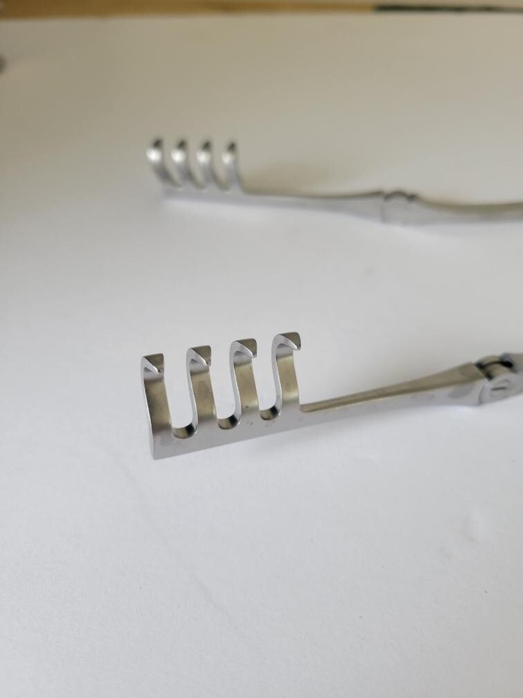 AESCULAP WEITLANER RETRACTOR BV271R