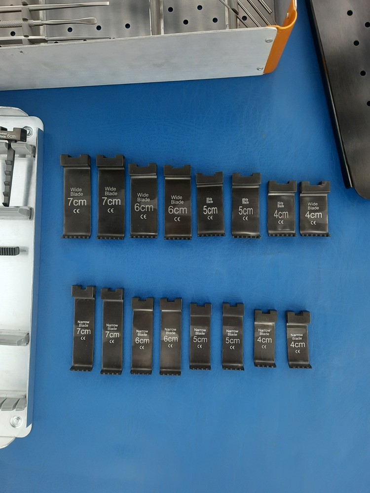 McCulloch Retractor Lumber Retractor Micro Discectomy Retractor Set