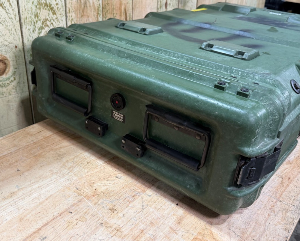 ECS Server 3U Rack Rackmount 19" X 30" Frame Waterproof Green Storage Case
