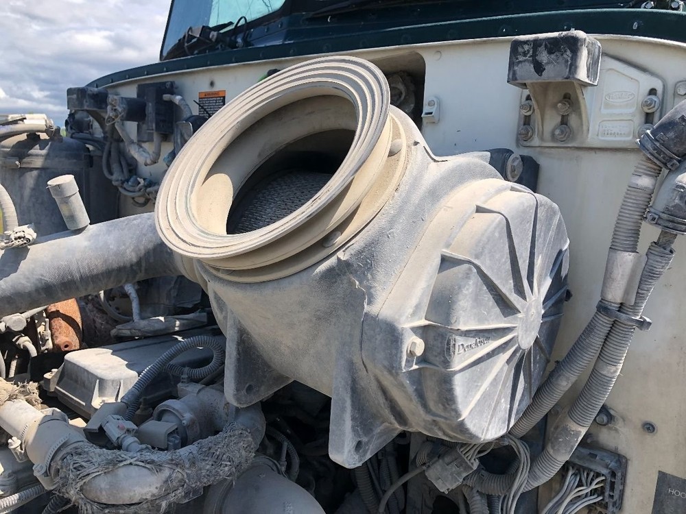 Peterbilt 348 Left/Driver Air Cleaner - Used