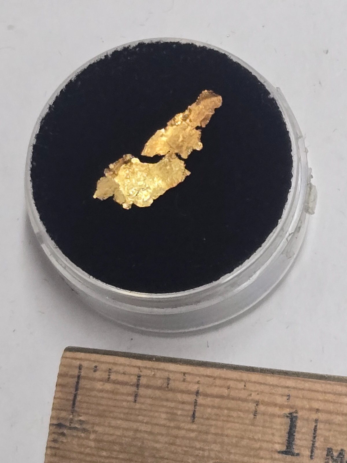 Beautiful Gold specimen