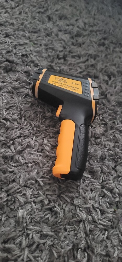 Smart Sensor Infrared Thermometer ST390+