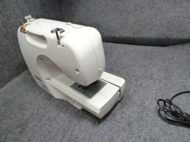 BROTHER ES-2000 Light Weight Computerized Sewing Machine