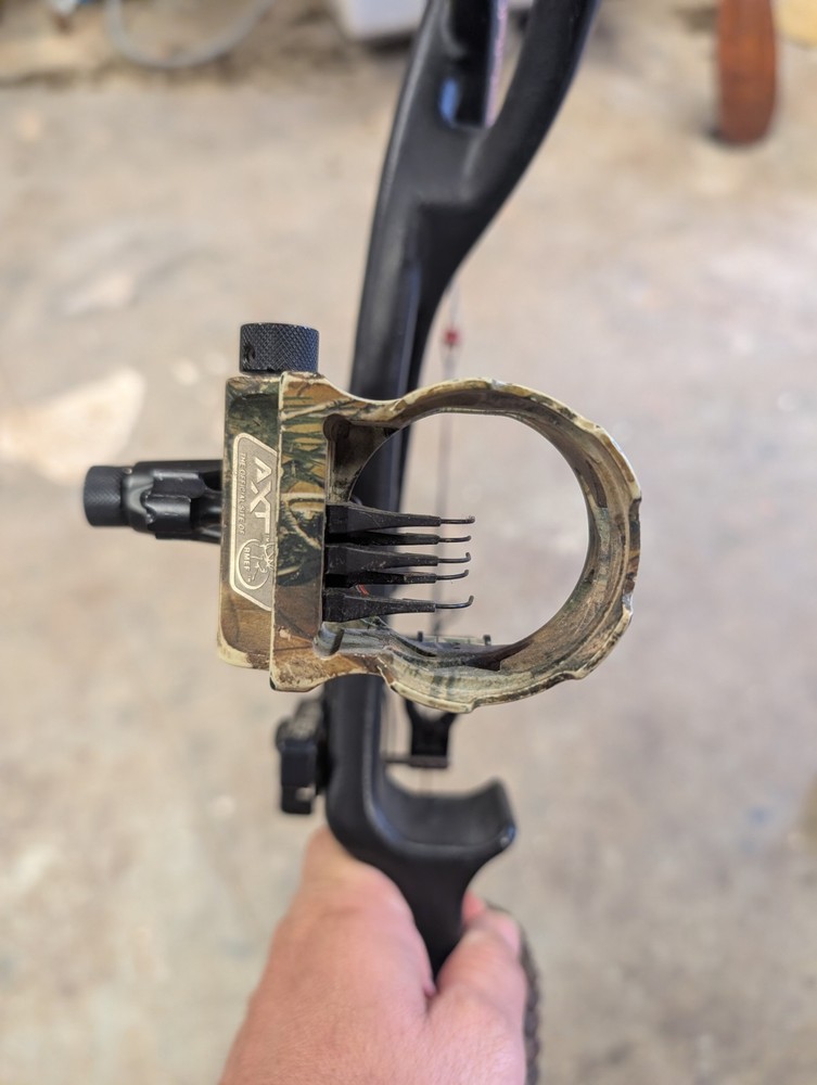 Hoyt Carbon Matrix Compound Bow Loaded