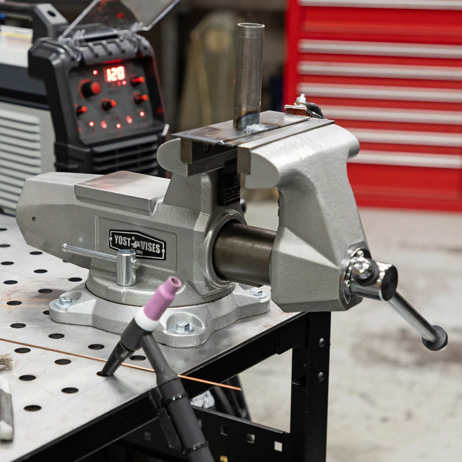 Yost Tools SD-600C 6 Inch Wide Jaw Mechanics Bench Vise