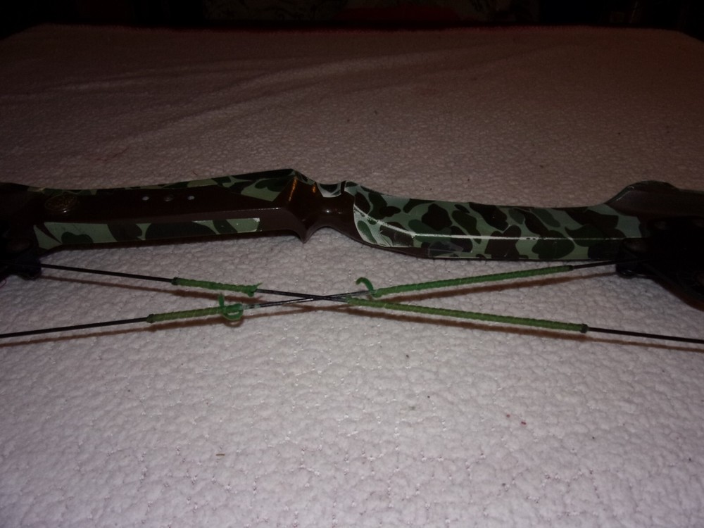 Bear Whitetail Hunter Compound Bow