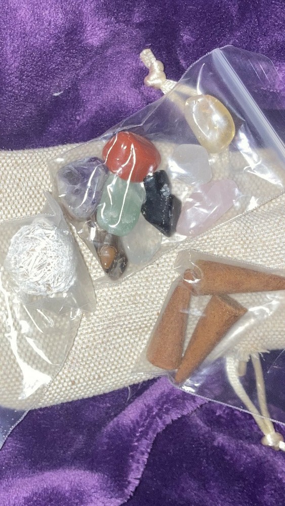 Healing Stones / Chakra Crystals Kit 
