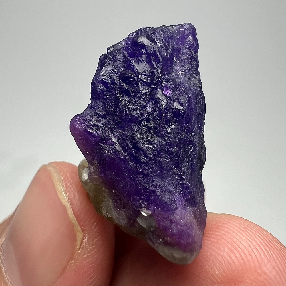 48 Carat Fluorescent Phosphorescent Sharp Tenebrescent Hackmanite with Mica @AFG