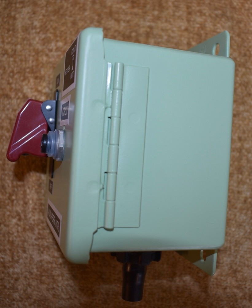 General Dynamics 10501668 Vehicular Heater Elictrical Box