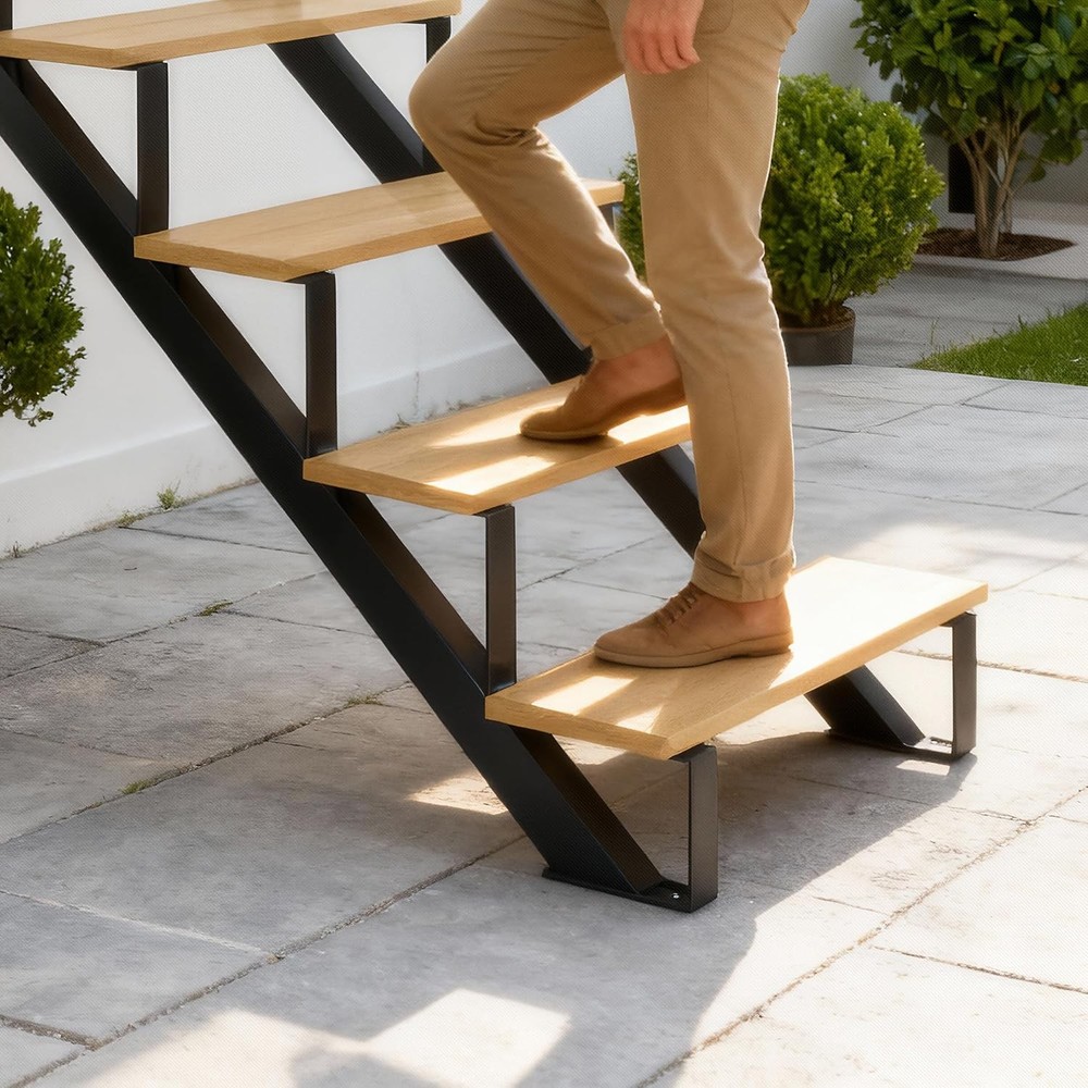 Stair Step Riser Metal Stair Stringer with Reinforcing Support Leg 2 Pack 4 Step