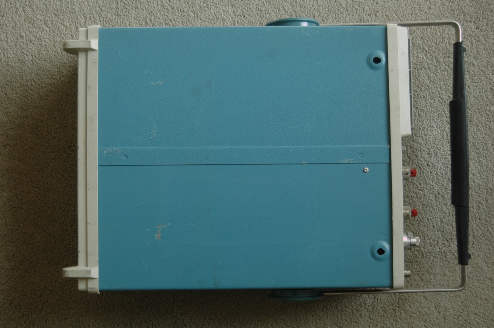 Tektronix 2235 AN/USM488 100MHz Oscilloscope, Two Probes, Power Cord Refurbished