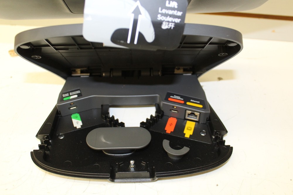 Toast Flex 3 POS Terminal Data Processing System CRACKED SCREEN NEW