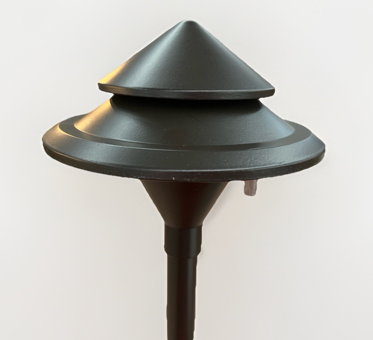 Kichler 3-Watt Low Voltage Hardwired LED Landscape Path Light Olde Bronze 3000K