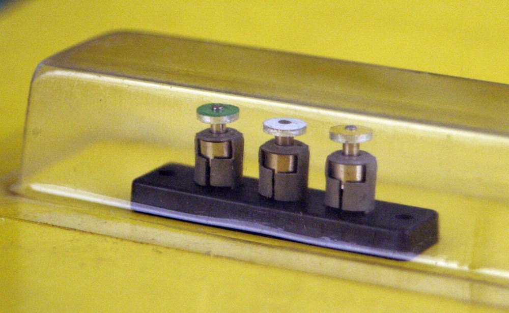 Trix 6580 3 Pole Terminal Clip Spring Loaded Cable Joiner
