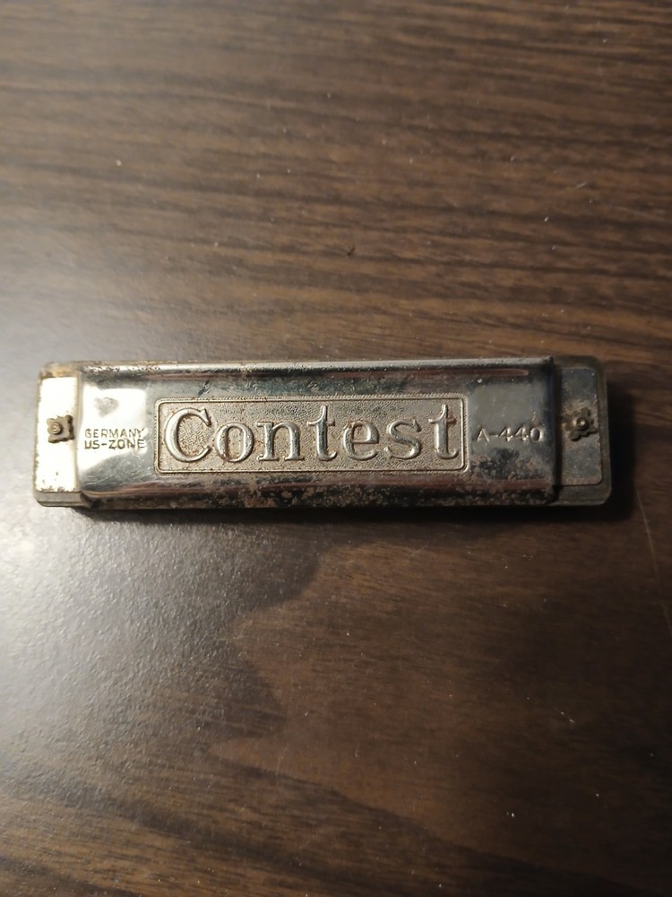 Vintage CONTEST A-440 Harmonica  U.S. Zone Germany