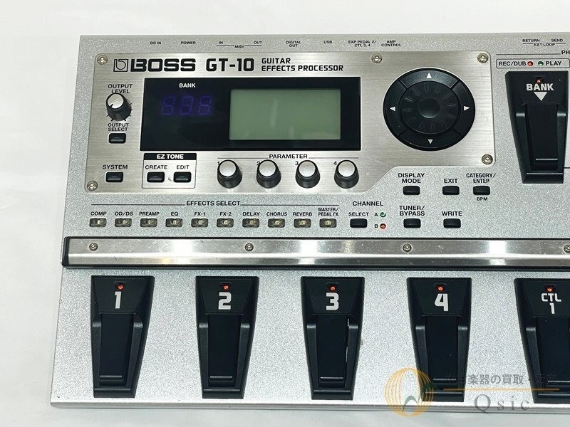 BOSS GT-10B