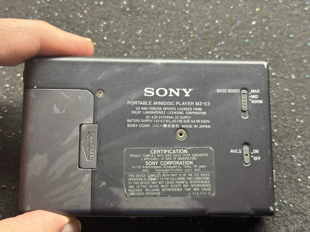 Sony MD Walkman Portable MZ-E3 Mini Disc Player. Works!