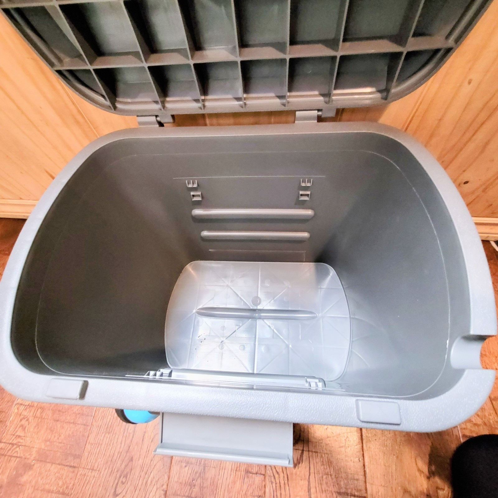 Rinsekit Plus Pressurized 2 Gallon Outdoor Portable Shower Beach RV Camping