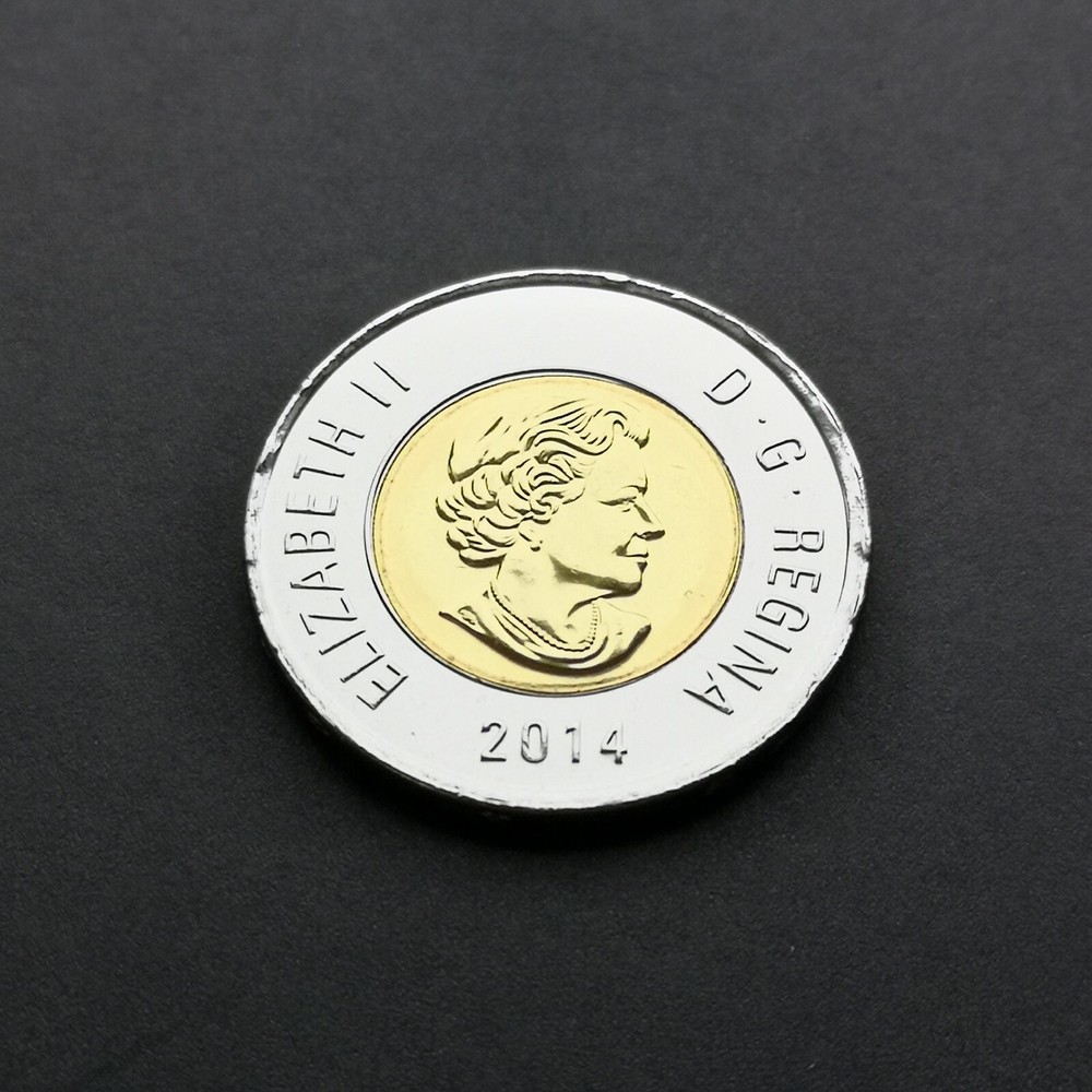 *** CANADA  TOONIE  2014  *** FROM  MINT  SETS  ***