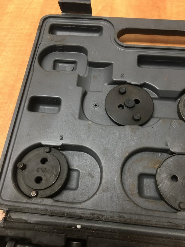 Matco Tools 20 Pc Brake Caliper Piston Tool Kit READ