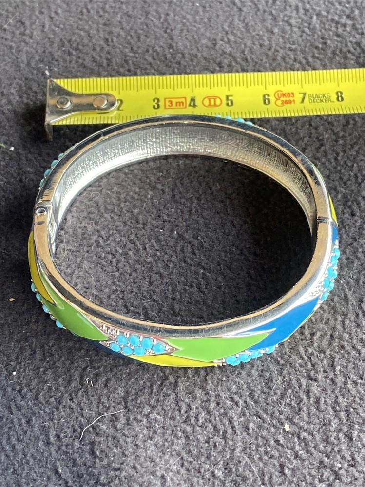 Sunnyclue Bracelet (Which Opens) And Ring Set.