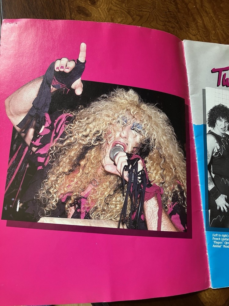 Twisted Sister Metal Mania Magazine / Book. Nice Condition.