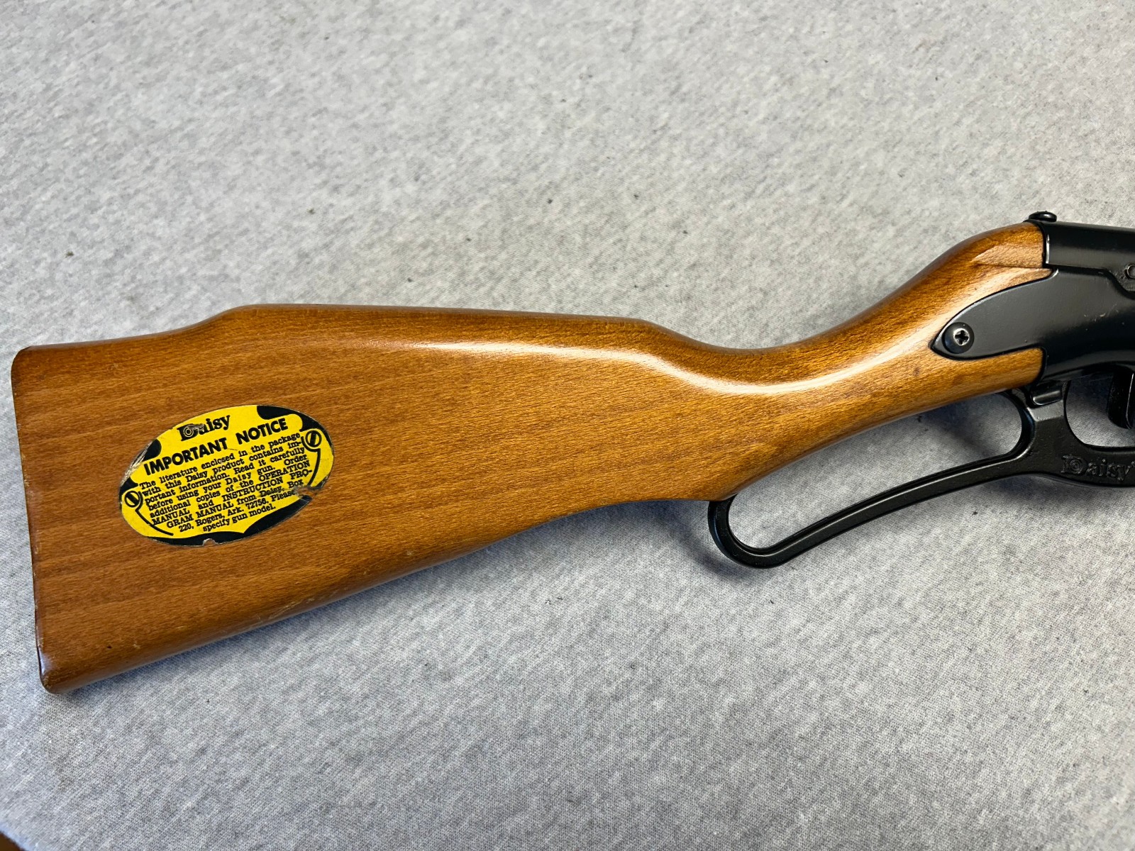 Vintage Working Daisy Model 96 .177 Cal BB Gun Air Rifle, Near Mint Condition