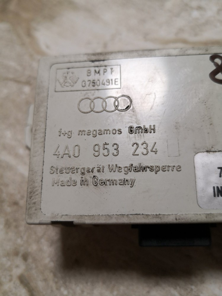 Audi A4 1997/Immobilizer  control unit /4A0953234