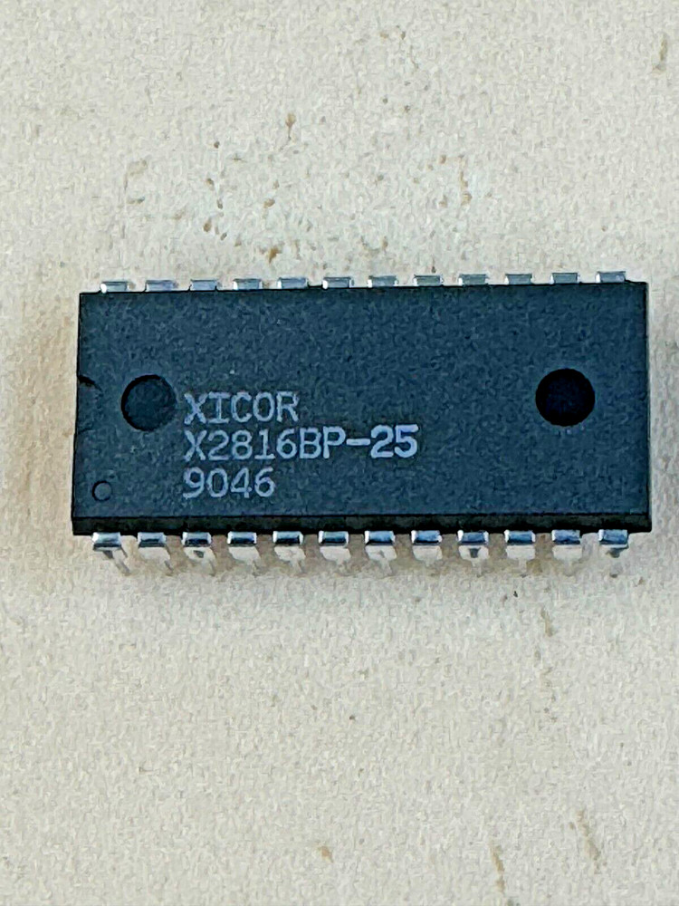 XICOR X2816BP-25 PDIP-24