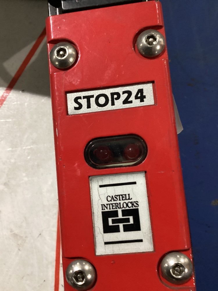 CASTELL INTERLOCKS STOP24 TRAPPED KEY SAFETY SWITCH USED