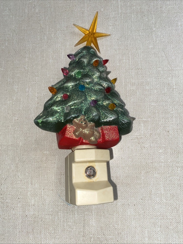 VTG Ceramic Christmas Tree Nightlight Plug In  *READ Bulb Base Stuck