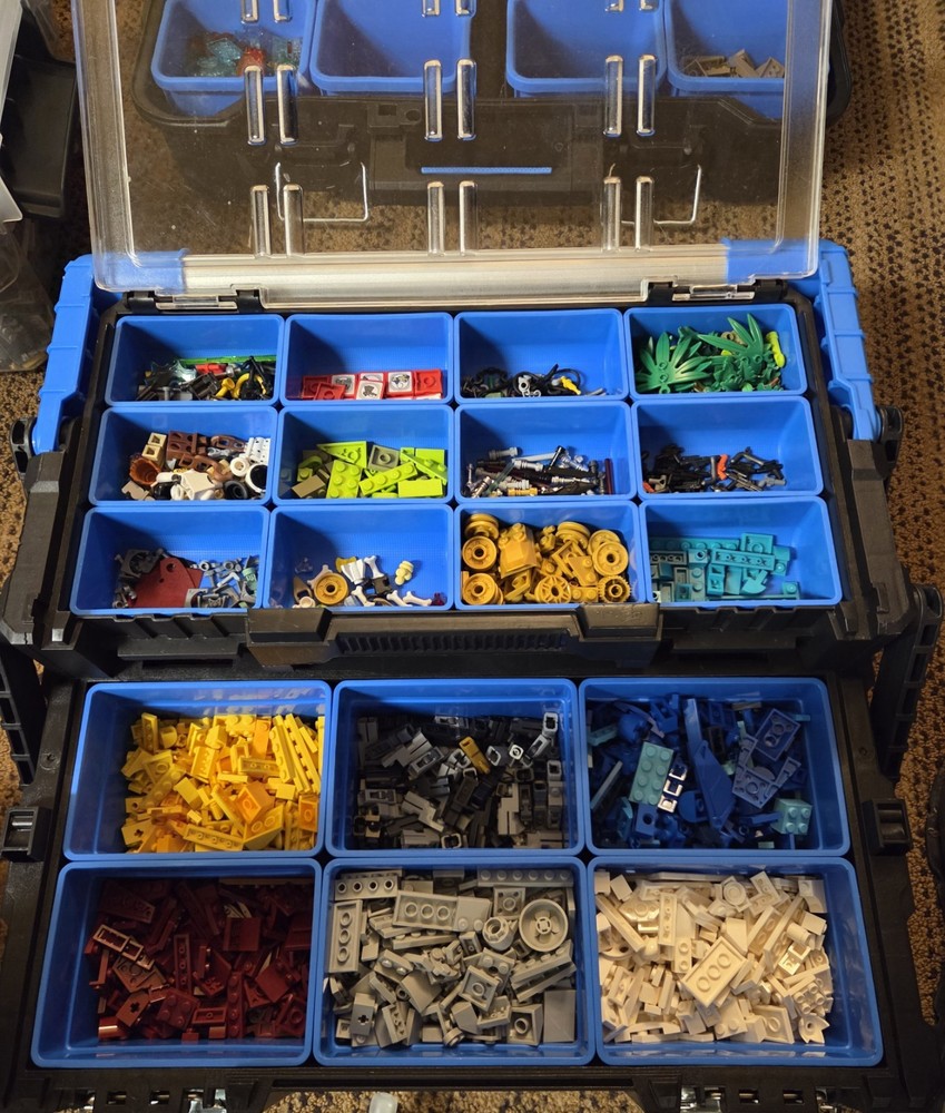 15+ lbs color/accessory sorted Lego Bulk lot
