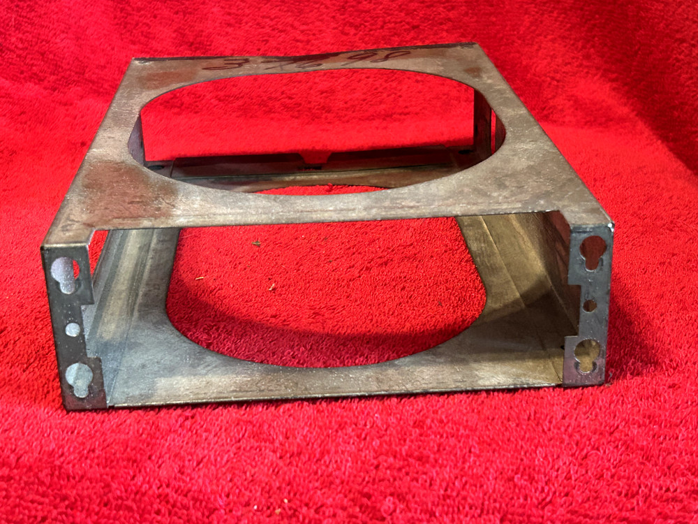 MOUNTING TRAY FOR KING KX 155 NAV/COMM