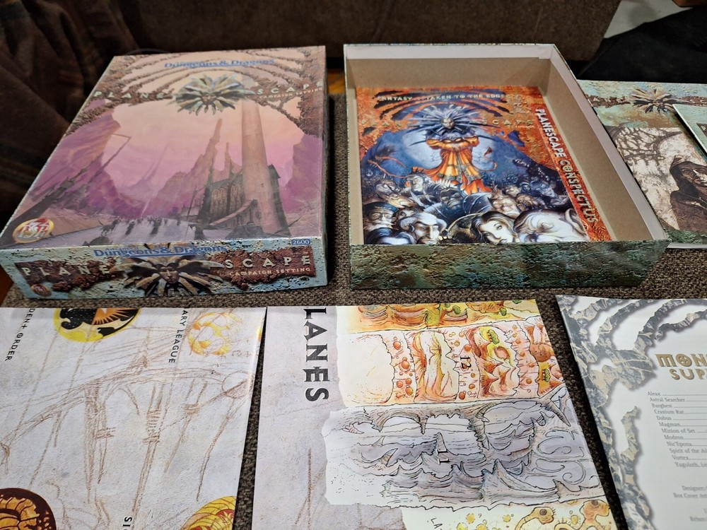 AD&D Planescape Campaign Setting Box Set Complete