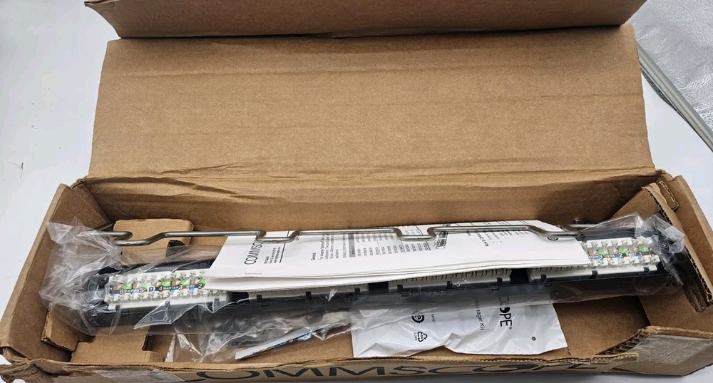 COMMSCOPE CPP-5E-DM-1U-24 CAT 5E 24-PORT PATCH PANEL NEW OPEN