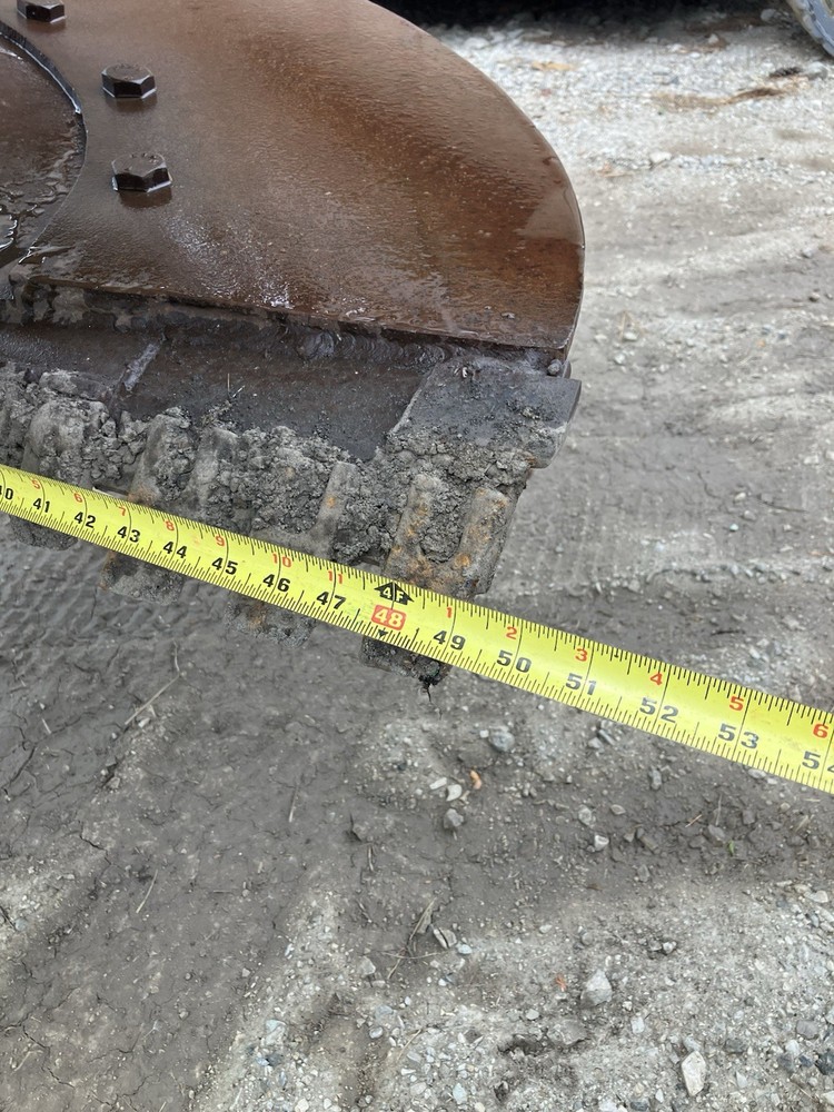 48" Diameter Auger Bit With Round Coupling For 2-9/16” Diameter Auger Drive
