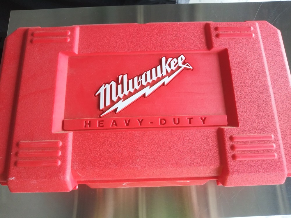 Milwaukee 1/2in Right Angle Drill Kit, 3107-6 variable speed, forward, reverse