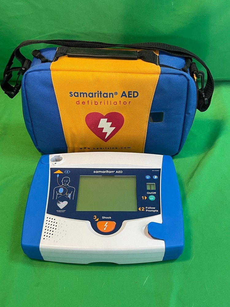 HEARTSINE Samaritan AED with accessories shown *battery dead* (H2-E)