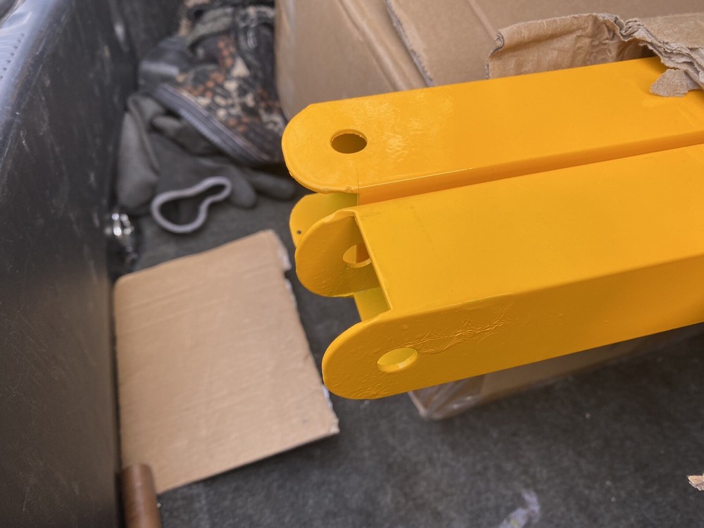8' Loading Guardian Door Dock Gate