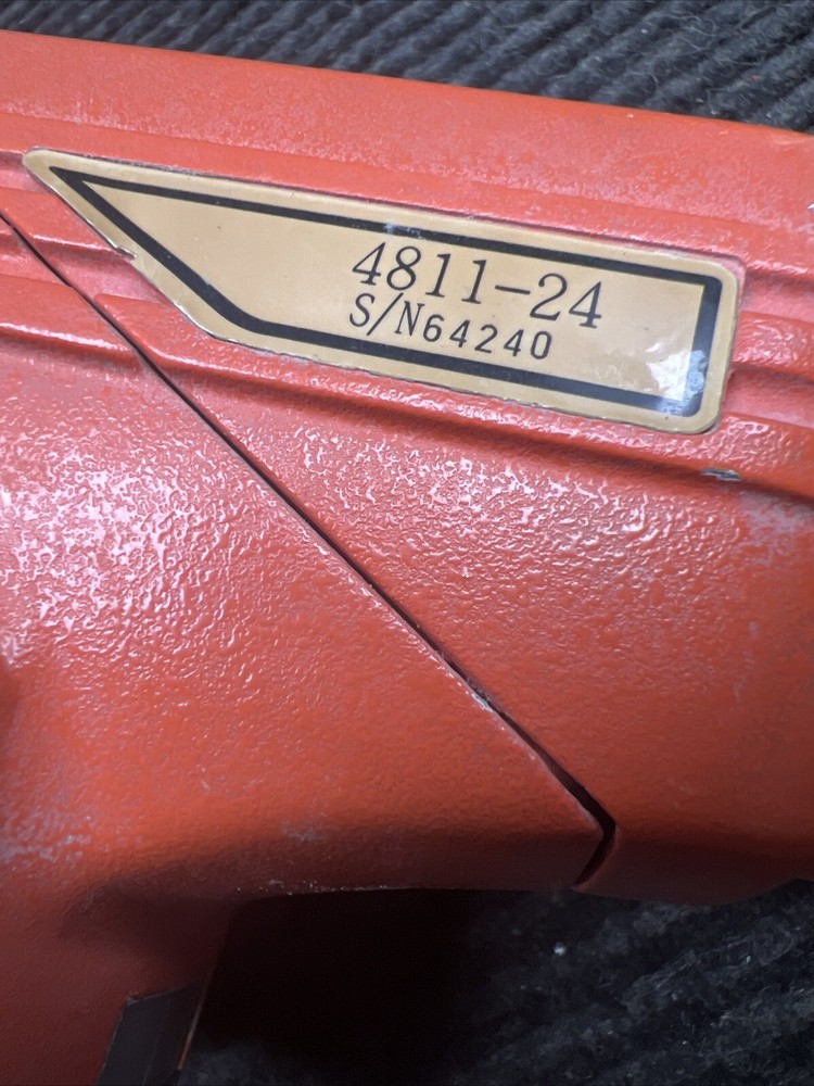 Used Seco Transit Level 4811-24 w/ hard case