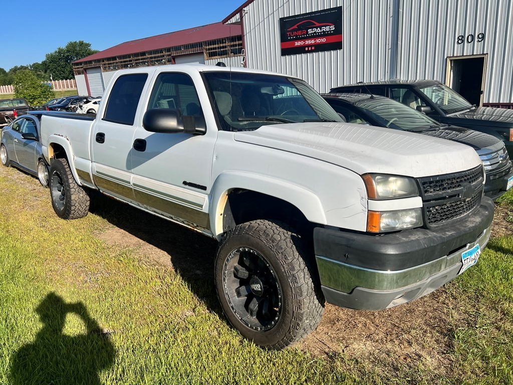 2005 Chevy Silverado 2500 2500HD CD Player AM FM Stereo Radio OEM